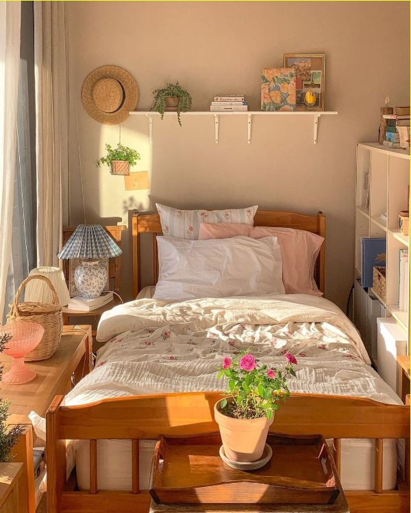 married small bedroom ideas for couples